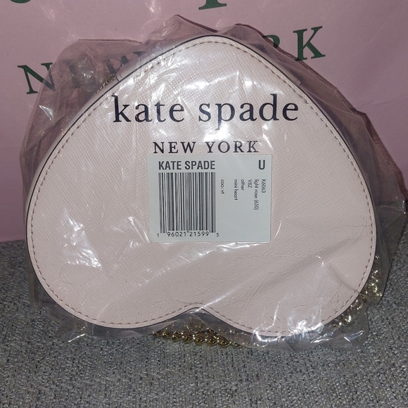 Last one! Kate Spade Love Shack Mini Heart Light Pink Crossbody in Light Pink - Picture 9 of 9